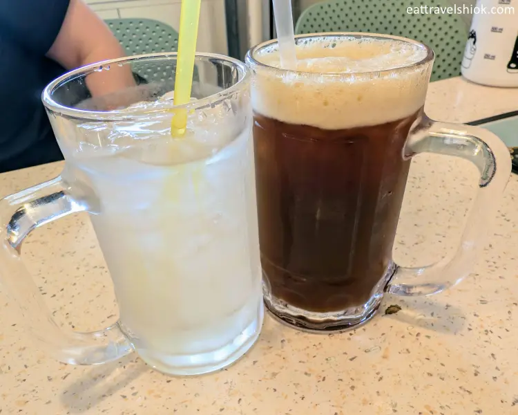 Rod Dee Thai Cafe 4 Thai Lemongrass and Thai Ice Coffee