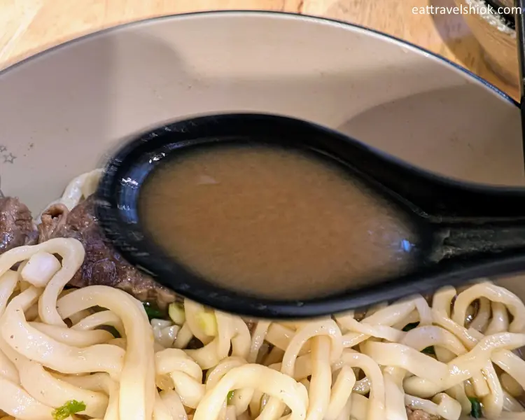 Lai Lai Taiwan Dining 8 Beef Broth