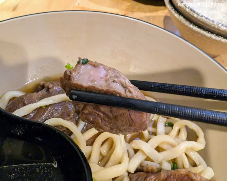 Lai Lai Taiwan Dining 7 Beef Chunk